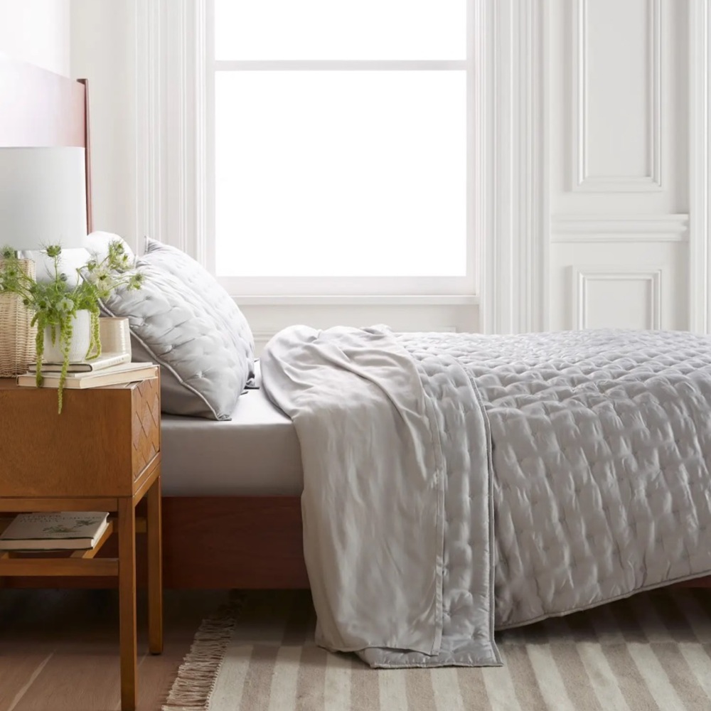 QUINCE Bamboo Quilt King/Cal King Light Grey 3237 - Picture 5 of 11